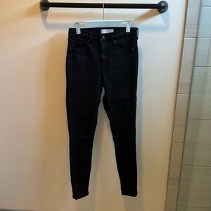 Top shop Jamie high waisted skinny in black. 32" inseam.